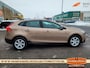 Volvo V40 Cross Country 1.6 T4 Momentum Aut., camera, clima, cruise