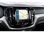 Volvo XC60 T6 Recharge AWD R-Design | Trekhaak | Stoel-/stuur-/achterbankverwarming | Harman Kardon audio | Camera | Verwarmbare voorruit
