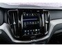 Volvo XC60 T6 Recharge AWD R-Design | Trekhaak | Stoel-/stuur-/achterbankverwarming | Harman Kardon audio | Camera | Verwarmbare voorruit