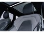 Volvo XC60 T6 Recharge AWD R-Design | Trekhaak | Stoel-/stuur-/achterbankverwarming | Harman Kardon audio | Camera | Verwarmbare voorruit