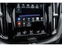 Volvo XC60 T6 Recharge AWD R-Design | Trekhaak | Stoel-/stuur-/achterbankverwarming | Harman Kardon audio | Camera | Verwarmbare voorruit