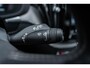 Volvo XC60 T6 Recharge AWD R-Design | Trekhaak | Stoel-/stuur-/achterbankverwarming | Harman Kardon audio | Camera | Verwarmbare voorruit