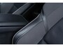 Volvo XC60 T6 Recharge AWD R-Design | Trekhaak | Stoel-/stuur-/achterbankverwarming | Harman Kardon audio | Camera | Verwarmbare voorruit