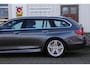 BMW 5-Serie Touring 520i 184PK M Sport*NL-Auto*Pano/Comfortstoelen/Stoelverw./Memorie/Elek. Klep/Xenon/LED/M-Stuur/Parkeersens.V+A/19 inch LM*