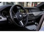 BMW 5-Serie Touring 520i 184PK M Sport*NL-Auto*Pano/Comfortstoelen/Stoelverw./Memorie/Elek. Klep/Xenon/LED/M-Stuur/Parkeersens.V+A/19 inch LM*