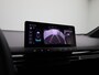 MG 4 MG4 Electric Long Range Luxury 64 kWh | Navi | 360 Camera | Led Koplampen | Apple CarPlay | Getint Glas | Warmte Pomp |