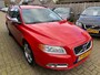 Volvo V70 2.5FT R-Design 230PK LEER / XENON / TREKHAAK / PDC
