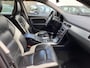 Volvo V70 2.5FT R-Design 230PK LEER / XENON / TREKHAAK / PDC