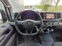 Volkswagen Crafter 35 2.0 TDI L3H3 Highline | 3 PERS | NAVI | PDC V+A | BETIMMERD | TREKHAAK |