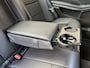 Mercedes-Benz E-klasse 300d Avantgarde Automaat 231pk | LED lampen adaptief | Half-Leer/stof | Parkeersensoren voor en achter | Grootlichtassitent | Navigatiesysteem | Cruise control tempomat | Climate control