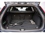 Volvo V60 2.0 T6 Plug-in hybrid AWD Plus Dark | Panoramadak | 19" | Getint glas | harman/kardon | Verwarmde voorruit | Exterior Styling | Black Pack