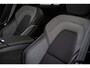 Volvo V60 2.0 T6 Plug-in hybrid AWD Plus Dark | Panoramadak | 19" | Getint glas | harman/kardon | Verwarmde voorruit | Exterior Styling | Black Pack