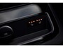 Volvo V60 2.0 T6 Plug-in hybrid AWD Plus Dark | Panoramadak | 19" | Getint glas | harman/kardon | Verwarmde voorruit | Exterior Styling | Black Pack