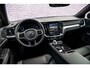 Volvo V60 2.0 T6 Plug-in hybrid AWD Plus Dark | Panoramadak | 19" | Getint glas | harman/kardon | Verwarmde voorruit | Exterior Styling | Black Pack