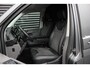Volkswagen Transporter 2.0 TDI L2H1 204PK FULL BLACK / JB- EDITION / LEDEREN BEKLEDING / VERLAGINGSVEREN / APPLE CARPLAY / SPOILER