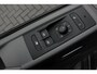 Volkswagen Transporter 2.0 TDI L2H1 204PK FULL BLACK / JB- EDITION / LEDEREN BEKLEDING / VERLAGINGSVEREN / APPLE CARPLAY / SPOILER