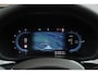 Volvo XC60 T6 AWD AUT8 350PK Essential Edition | Panoramadak | 22" Lichtmetalen velgen | Sportonderstel | Cruise Control | Trekhaak semi elektrisch | parkeersensoren voor en achter | Parkeercamera | Extra getint glas | Lederen bekleding | Stoelverwarming | Stuurwielverwarming |