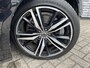 Volvo V60 2.0 T6 Plug-in hybrid AWD Plus Dark | 360 gr. Parkeercamera | Sportstoelen Nappa leder/Open grid | LONG RANGE!!