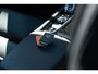 Volvo V60 T6 Recharge AWD Inscription | Navi | Head-Up Display | Schuif-/Kanteldak | Camera | Harman Kardon Audio | Stoelverwarming Voor + Achter | Adaptieve Cruise | Getint Glas | Gelamineerd Glas | Park Assist | LED