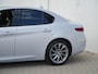 Alfa Romeo Giulia 2.0 Turbo 200 PK Sprint | Veloce | Navi | Carplay | Driver | 18"