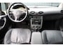 Mercedes-Benz A-klasse 160 Elegance - AUTOMAAT - AIRCO - LEDER - PDC VOOR EN ACHTER