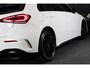 Mercedes-Benz A-klasse 250 e AMG 45 Look / AUT / Digital Cockpit / Cruise Control / Sfeerverlichting / Camera / Pano / 19 Inch