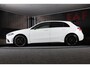 Mercedes-Benz A-klasse 250 e AMG 45 Look / AUT / Digital Cockpit / Cruise Control / Sfeerverlichting / Camera / Pano / 19 Inch