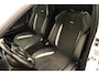 Toyota Yaris 1.5 Hybrid GR-Sport - CLIMATE CONTROL - SPORTSTUUR - SPORTSTOELEN - 17 INCH LICHT METALEN VELGEN - ACHTERUITRIJCAMERA - KEYLESS ENTRY/ START - APPLE CARPLAY/ ANDROID AUTO -TWO TONE LAK - LICHT/ REGENSENSOR - RIJSTROOKSENSOR - CRUISE CONTROL