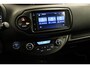 Toyota Yaris 1.5 Hybrid GR-Sport - CLIMATE CONTROL - SPORTSTUUR - SPORTSTOELEN - 17 INCH LICHT METALEN VELGEN - ACHTERUITRIJCAMERA - KEYLESS ENTRY/ START - APPLE CARPLAY/ ANDROID AUTO -TWO TONE LAK - LICHT/ REGENSENSOR - RIJSTROOKSENSOR - CRUISE CONTROL