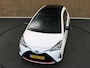 Toyota Yaris 1.5 Hybrid GR-Sport - CLIMATE CONTROL - SPORTSTUUR - SPORTSTOELEN - 17 INCH LICHT METALEN VELGEN - ACHTERUITRIJCAMERA - KEYLESS ENTRY/ START - APPLE CARPLAY/ ANDROID AUTO -TWO TONE LAK - LICHT/ REGENSENSOR - RIJSTROOKSENSOR - CRUISE CONTROL