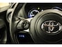 Toyota Yaris 1.5 Hybrid GR-Sport - CLIMATE CONTROL - SPORTSTUUR - SPORTSTOELEN - 17 INCH LICHT METALEN VELGEN - ACHTERUITRIJCAMERA - KEYLESS ENTRY/ START - APPLE CARPLAY/ ANDROID AUTO -TWO TONE LAK - LICHT/ REGENSENSOR - RIJSTROOKSENSOR - CRUISE CONTROL