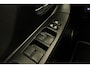 Toyota Yaris 1.5 Hybrid GR-Sport - CLIMATE CONTROL - SPORTSTUUR - SPORTSTOELEN - 17 INCH LICHT METALEN VELGEN - ACHTERUITRIJCAMERA - KEYLESS ENTRY/ START - APPLE CARPLAY/ ANDROID AUTO -TWO TONE LAK - LICHT/ REGENSENSOR - RIJSTROOKSENSOR - CRUISE CONTROL