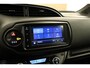 Toyota Yaris 1.5 Hybrid GR-Sport - CLIMATE CONTROL - SPORTSTUUR - SPORTSTOELEN - 17 INCH LICHT METALEN VELGEN - ACHTERUITRIJCAMERA - KEYLESS ENTRY/ START - APPLE CARPLAY/ ANDROID AUTO -TWO TONE LAK - LICHT/ REGENSENSOR - RIJSTROOKSENSOR - CRUISE CONTROL