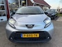 Toyota Aygo X 1.0 VVT-I S-CVT PLAY AUTOMAAT!  CAMERA/TREKHAAK/NAVIGATIE VIA CA