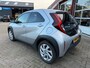 Toyota Aygo X 1.0 VVT-I S-CVT PLAY AUTOMAAT!  CAMERA/TREKHAAK/NAVIGATIE VIA CA