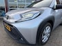 Toyota Aygo X 1.0 VVT-I S-CVT PLAY AUTOMAAT!  CAMERA/TREKHAAK/NAVIGATIE VIA CA