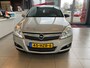 Opel Astra 1.6 Temptation,Navigatie,Airco&Cruisecontrol,Achteruitrijsensoren,Elektrischpakket,16 Inch Lmv