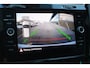 Volkswagen Golf 1.4 TSI 2x R-Line Automaat/Panoramadak/Virtual cockpit/Adaptive cruise control/Achteruitrijcamera/Led koplampen/Navigatie/Keyless/Apple carplay/Licht metalen velgen/Inklapbare spiegels/Stoelverwarming/Parkeersensoren rondom/Lane assist/Schakel flippers