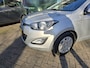 Hyundai i20 1.2i i-Drive | 2E EIGENAAR | 12 MND GARANTIE | AIRCO | NW APK | ELEC RAMEN |