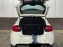 Mercedes-Benz A-klasse 180 Ambition, Panorama dak, Sport stoelen, Xenon verlichting, Dealer onderhouden