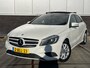 Mercedes-Benz A-klasse 180 Ambition, Panorama dak, Sport stoelen, Xenon verlichting, Dealer onderhouden
