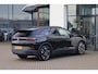 Volkswagen ID.4 Pro Business 77 kWh 286PK / 210kW, LED Matrix (IQ.Lights), keyless entry, achteruitrijcamera (rear view), parkeersensoren voor en achter (pdc), navigatie, Apple Carplay / Android Auto, sfeerverlichting, elektrisch verstel-, verwarm- en inklapbare buitenspiegels, elektrische achterklep, 3-zone climatronic, voorstoelen- en stuurwiel verwarming, DAB+, draadloze telefoon lader