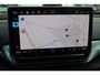 Volkswagen ID.4 Pro Business 77 kWh 286PK / 210kW, LED Matrix (IQ.Lights), keyless entry, achteruitrijcamera (rear view), parkeersensoren voor en achter (pdc), navigatie, Apple Carplay / Android Auto, sfeerverlichting, elektrisch verstel-, verwarm- en inklapbare buitenspiegels, elektrische achterklep, 3-zone climatronic, voorstoelen- en stuurwiel verwarming, DAB+, draadloze telefoon lader
