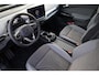 Volkswagen ID.4 Pro Business 77 kWh 286PK / 210kW, LED Matrix (IQ.Lights), keyless entry, achteruitrijcamera (rear view), parkeersensoren voor en achter (pdc), navigatie, Apple Carplay / Android Auto, sfeerverlichting, elektrisch verstel-, verwarm- en inklapbare buitenspiegels, elektrische achterklep, 3-zone climatronic, voorstoelen- en stuurwiel verwarming, DAB+, draadloze telefoon lader