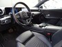 Mercedes-Benz A-klasse 180 Premium * 18 INCH * LEER * GR NAVI * CAMERA !!