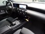 Mercedes-Benz A-klasse 180 Premium * 18 INCH * LEER * GR NAVI * CAMERA !!