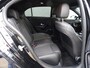 Mercedes-Benz A-klasse 180 Premium * 18 INCH * LEER * GR NAVI * CAMERA !!