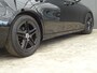Mercedes-Benz A-klasse 180 Premium * 18 INCH * LEER * GR NAVI * CAMERA !!