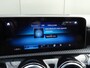 Mercedes-Benz A-klasse 180 Premium * 18 INCH * LEER * GR NAVI * CAMERA !!