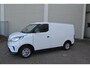 Maxus eDeliver 3 ACTIE Operationele Lease 20.000 Km per jaar, 60 mnd. € 399,- Ex. B.T.W. per maand. L1 50 kWh SWB I ACHTERUITRIJCAMERA I AUTOMATISCHE AIRCO I CRUISE CONTROLE + BEGRENZER I 7" TOUCHE SCREEN + APPLE CARPLAY I EL + VERWARMDE SPIEGELS + DODEHOEK DETECTIE I L.M. VELGEN I STOELVEWARMING I PARKEERSENSOREN ACHTER I LAADRUIMTE BESCHERMING I NOODREMHULP I